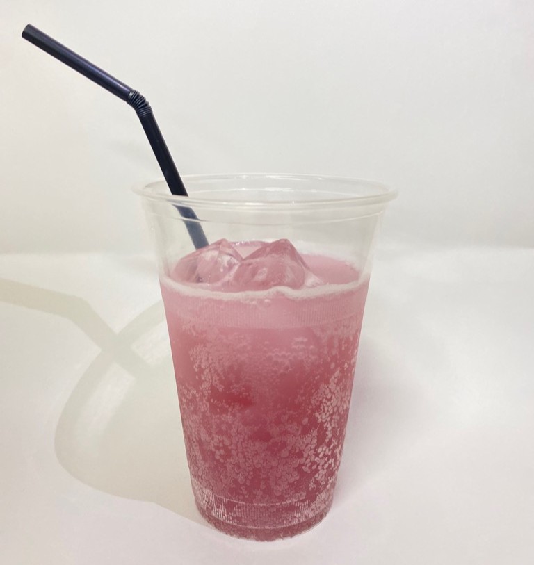 写真：ラベンダーソーダ